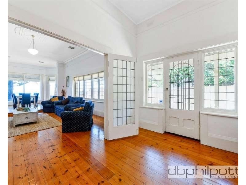 127 Esplanade, Semaphore SA 5019