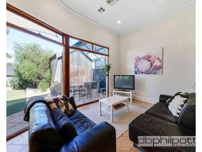 127 Esplanade, Semaphore SA 5019