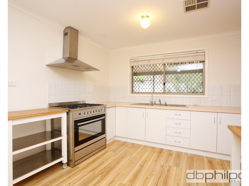 2/4 Branson Avenue, Clearview SA 5085