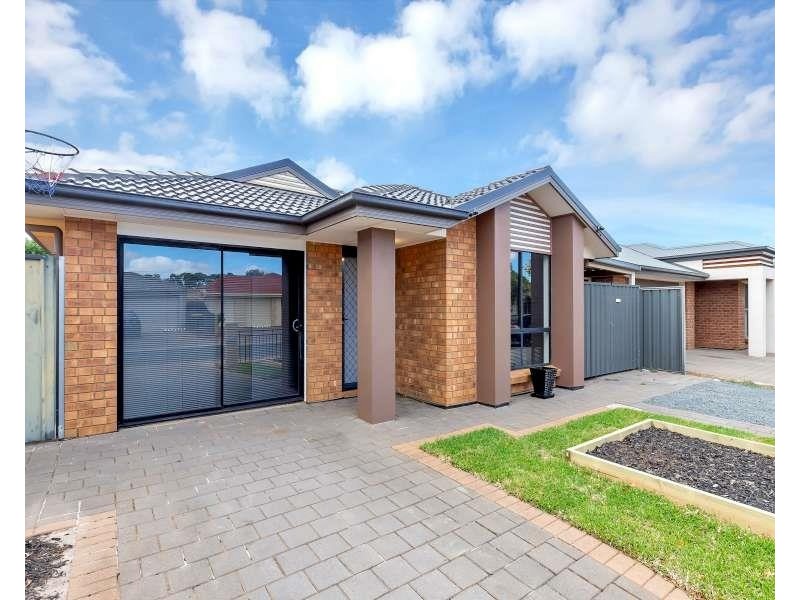 63 Riesling Crescent, Andrews Farm SA 5114