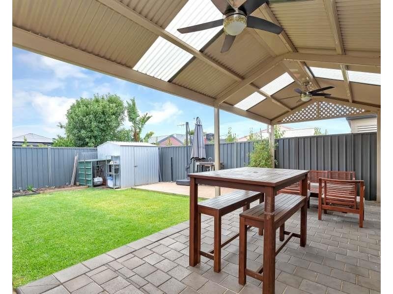 63 Riesling Crescent, Andrews Farm SA 5114