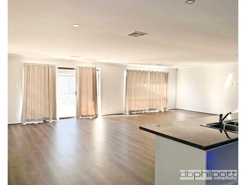 6 Angophora Place, Blakeview SA 5114