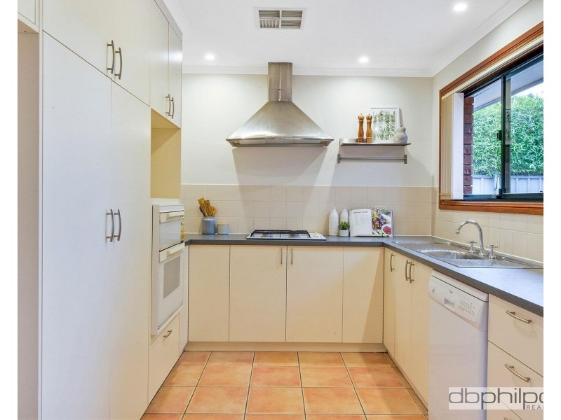 38 Burley Griffin Boulevarde, Brompton SA 5007