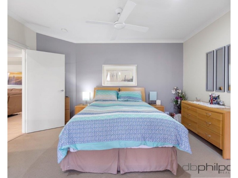 20 Queen Louisa Drive, Long Flat SA 5253