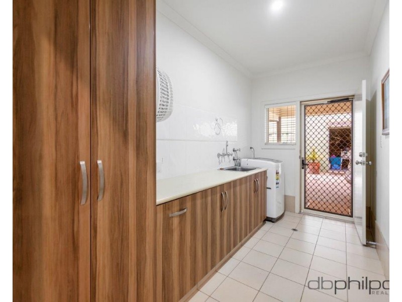 20 Queen Louisa Drive, Long Flat SA 5253