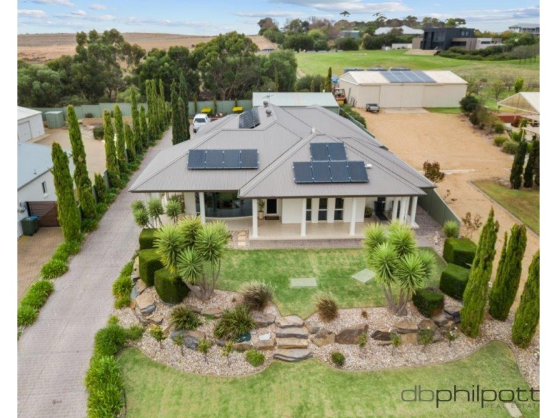 20 Queen Louisa Drive, Long Flat SA 5253