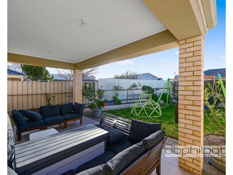 2 John  Street, Hillcrest SA 5086