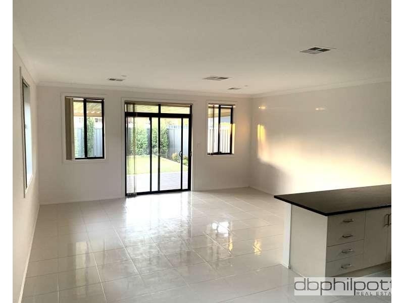 9A Esther Binks Avenue, Greenacres SA 5086