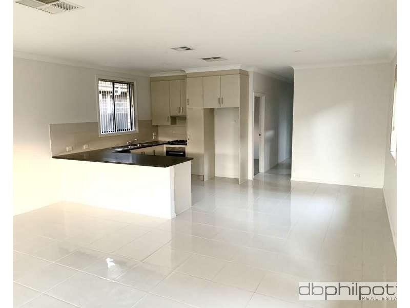 9A Esther Binks Avenue, Greenacres SA 5086