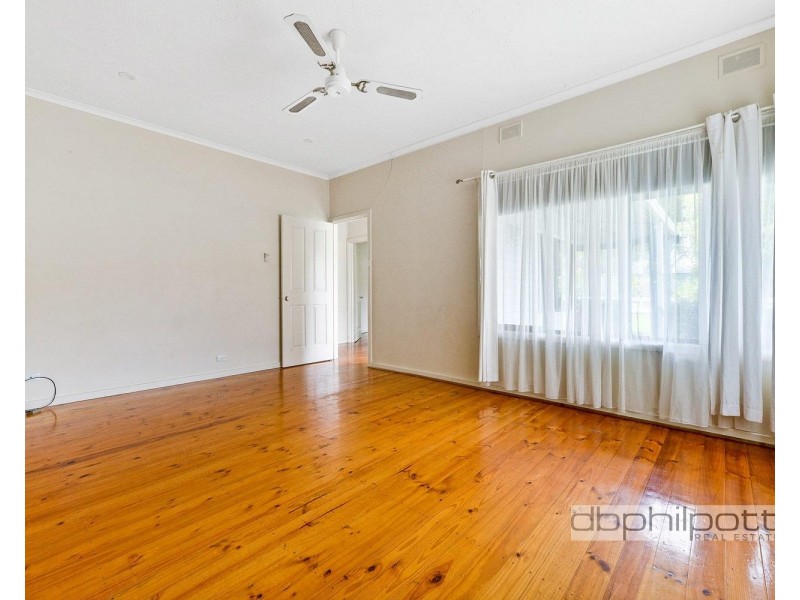 10 Harvey Avenue, Gilles Plains SA 5086