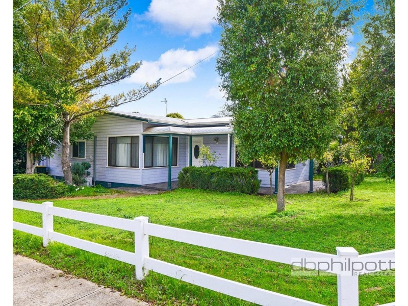 10 Harvey Avenue, Gilles Plains SA 5086