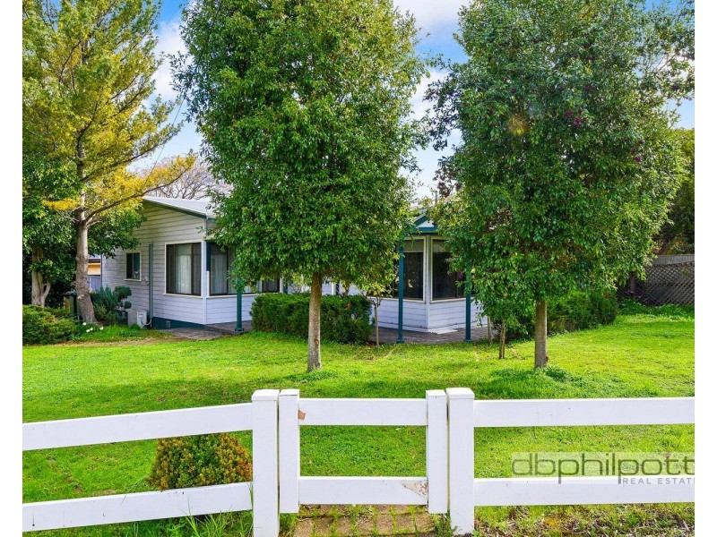 10 Harvey Avenue, Gilles Plains SA 5086