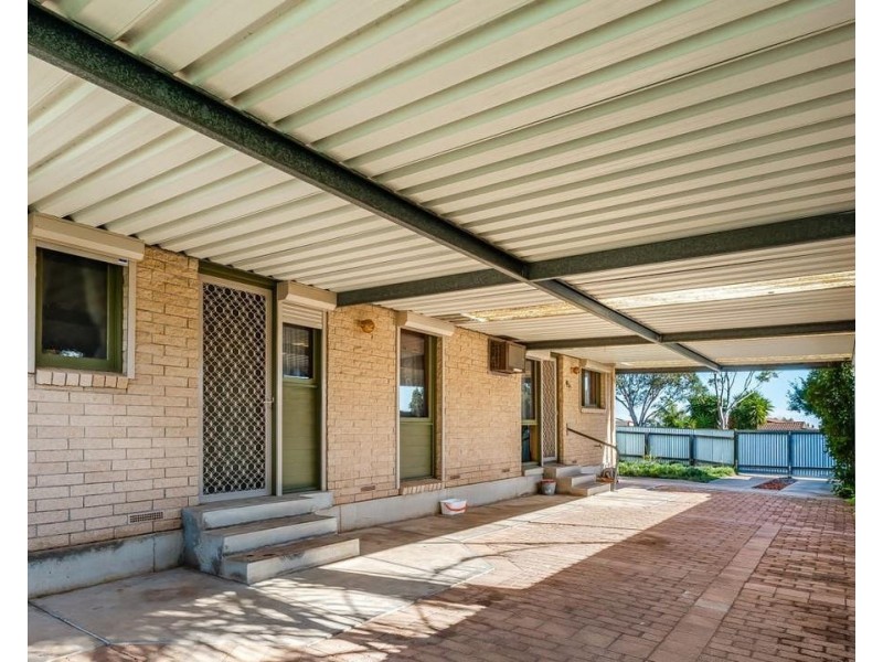 6 Hilliard Place, Para Vista SA 5093