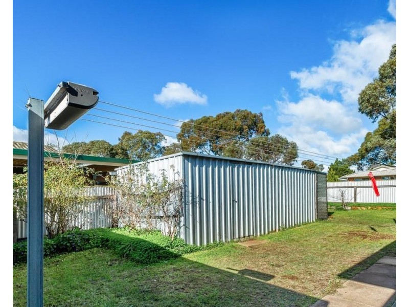 6 Hilliard Place, Para Vista SA 5093