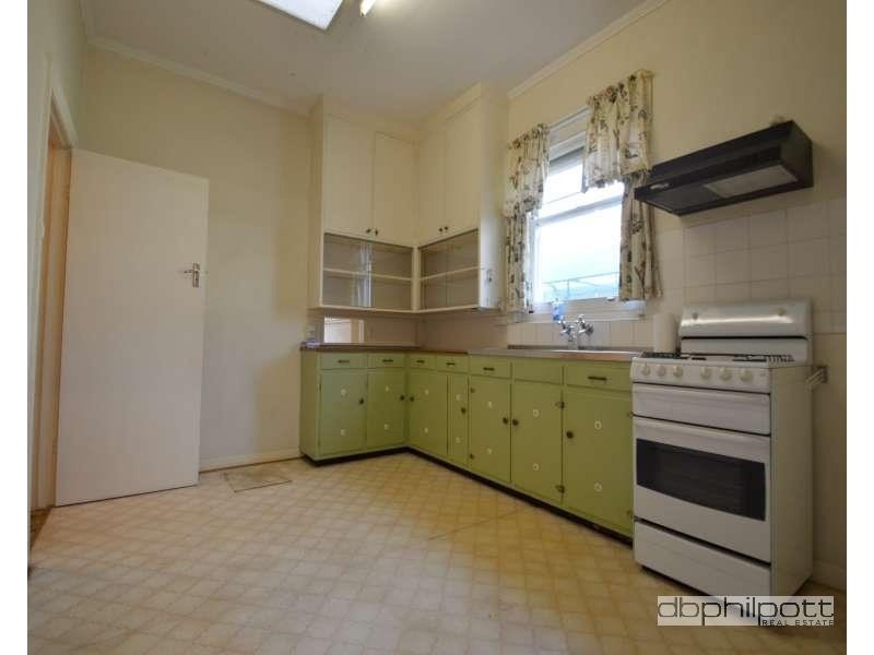 5 Munro Avenue, Sefton Park SA 5083