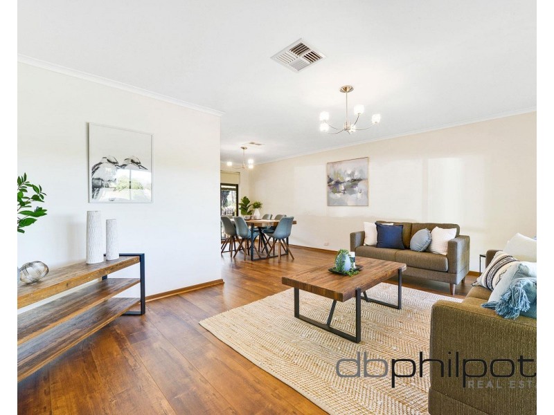 5 Doulton Crescent, Modbury Heights SA 5092