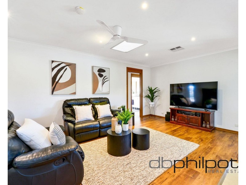 5 Doulton Crescent, Modbury Heights SA 5092