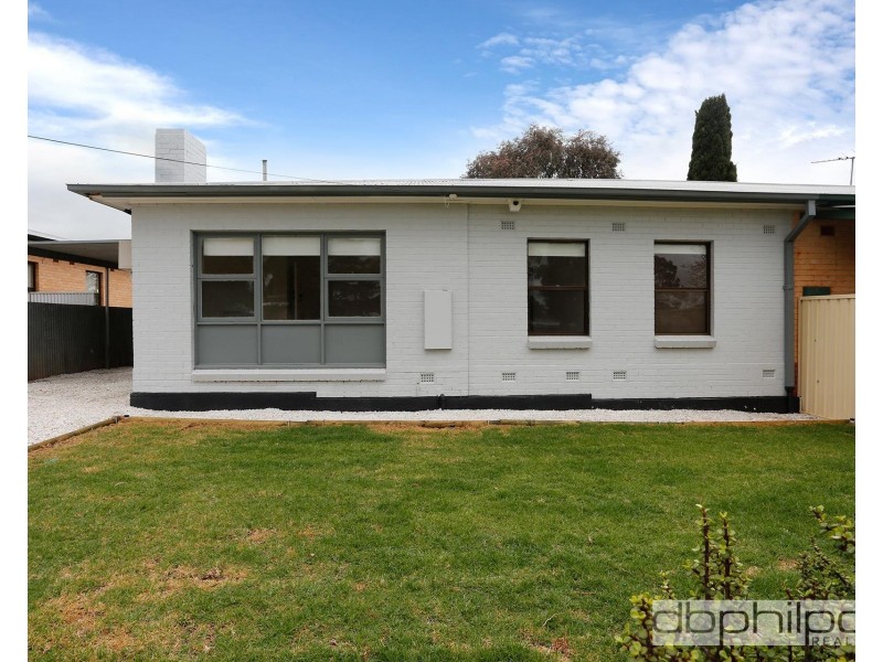 6 Brady  Street, Elizabeth Downs SA 5113