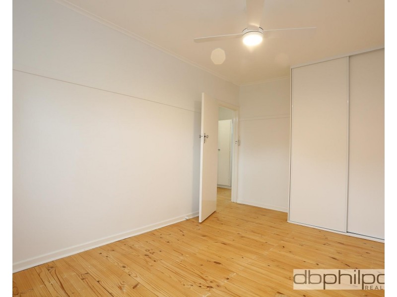 6 Brady  Street, Elizabeth Downs SA 5113