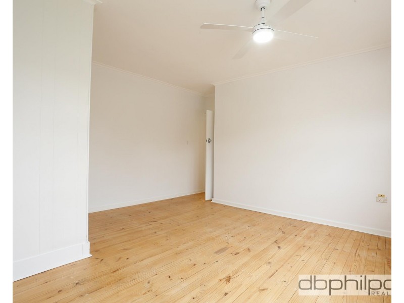 6 Brady  Street, Elizabeth Downs SA 5113