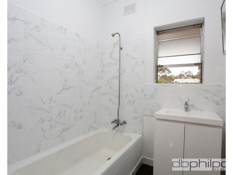 6 Brady  Street, Elizabeth Downs SA 5113