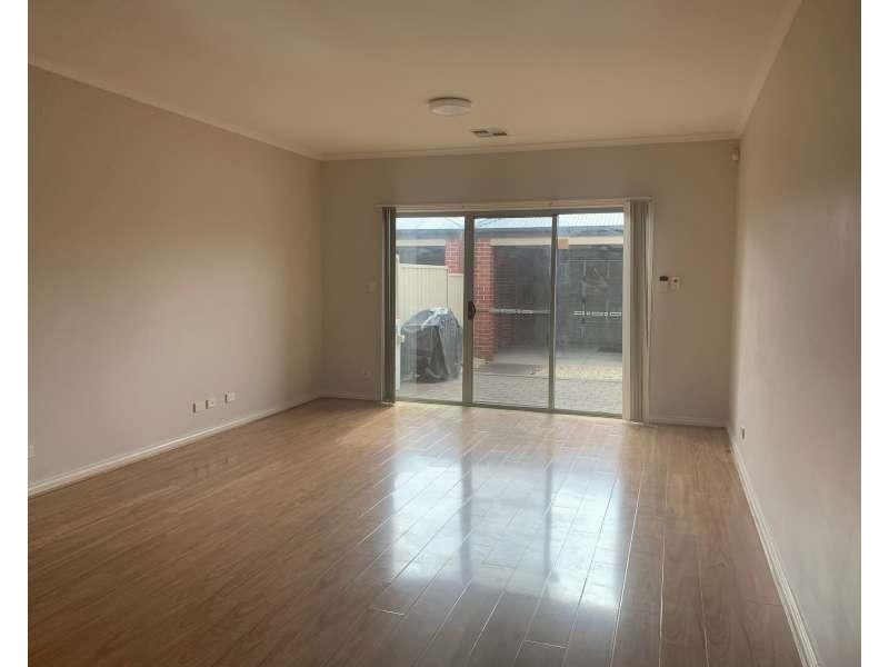 2/160 Drayton Street, Bowden SA 5007