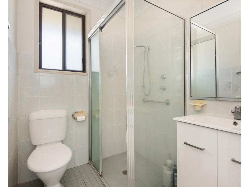 2/6 Scarborough Street, Woolgoolga NSW 2456