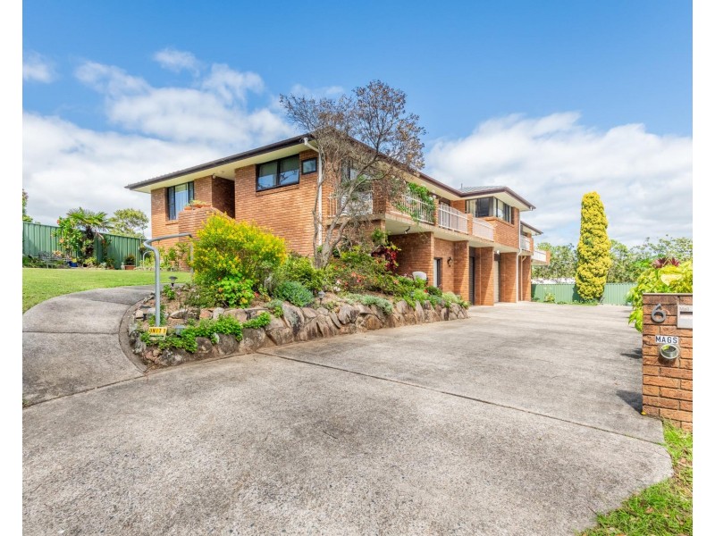 2/6 Scarborough Street, Woolgoolga NSW 2456