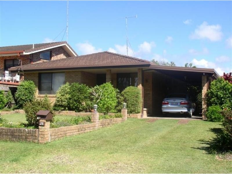 24 Sandy Beach Dr, Sandy Beach NSW 2456