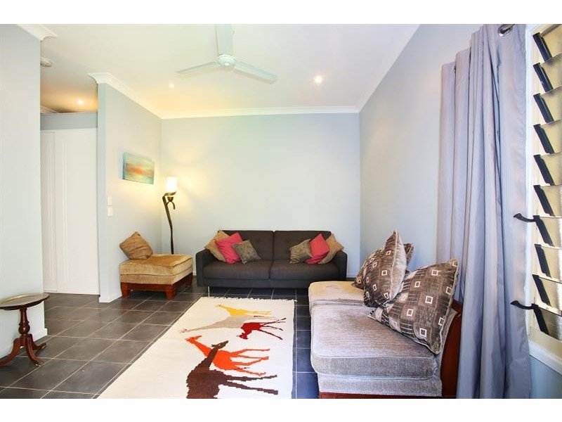 1b Melaleuca Ave, Woolgoolga NSW 2456