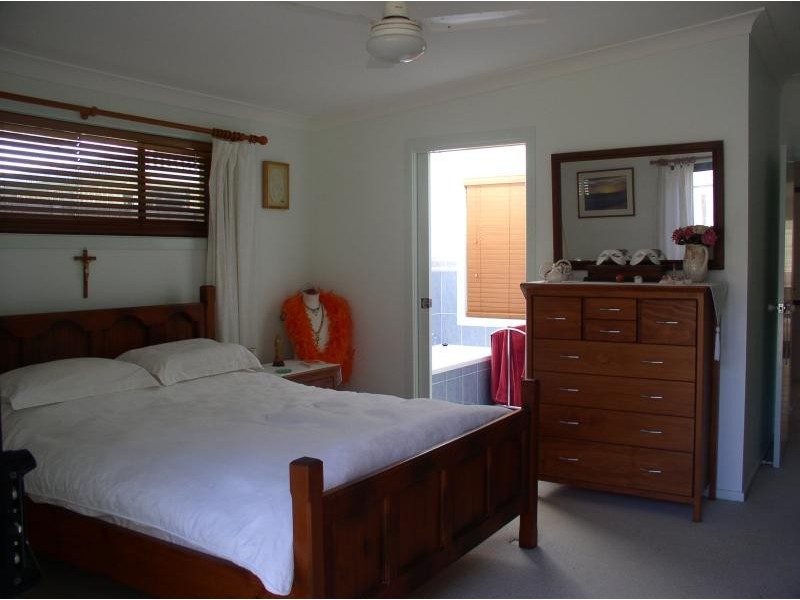 12 Redbox Cres, Sandy Beach NSW 2456