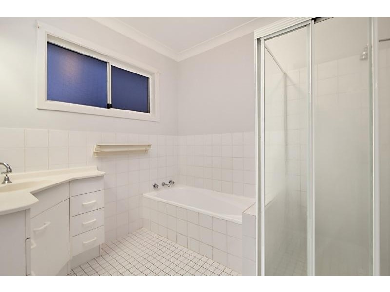 17 Schofield Dr, Safety Beach NSW 2456