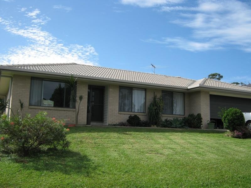 1 Carabeen Cl, Woolgoolga NSW 2456