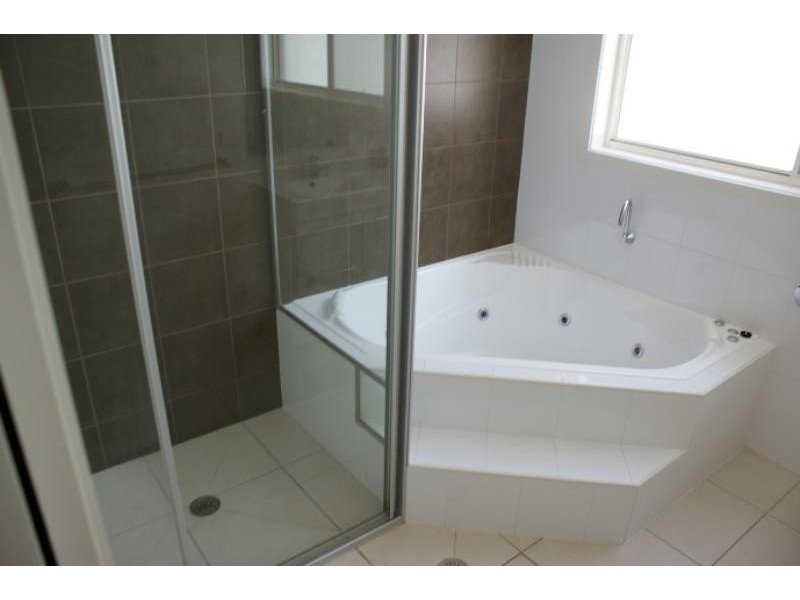 29 Mariner Dr, Safety Beach NSW 2456