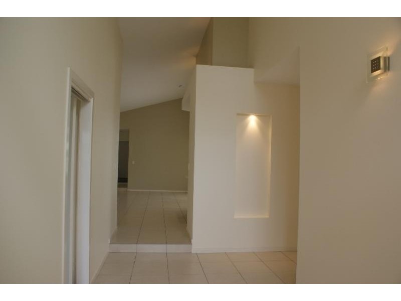 29 Mariner Dr, Safety Beach NSW 2456