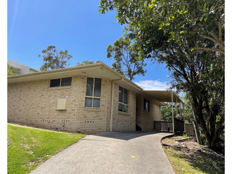 6 McPhee  Close, Woolgoolga NSW 2456