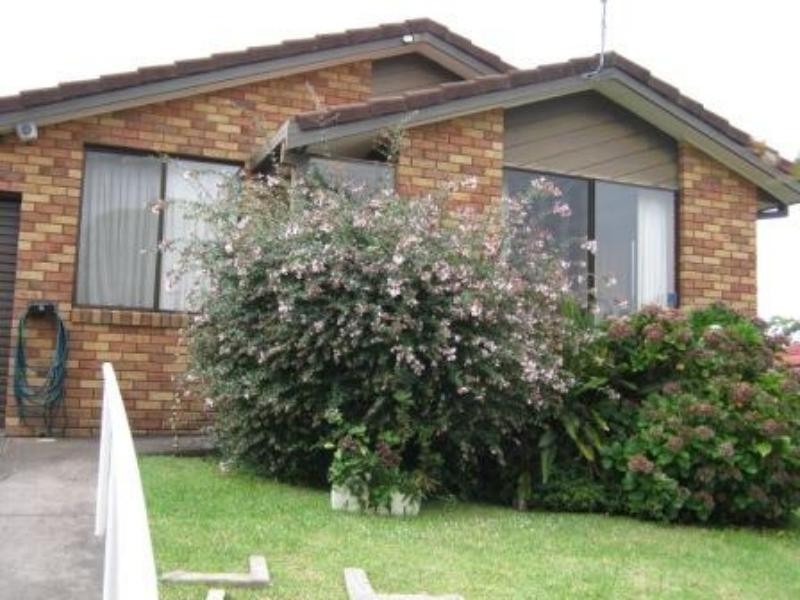 2/17 Tomkins Ave, Woolgoolga NSW 2456