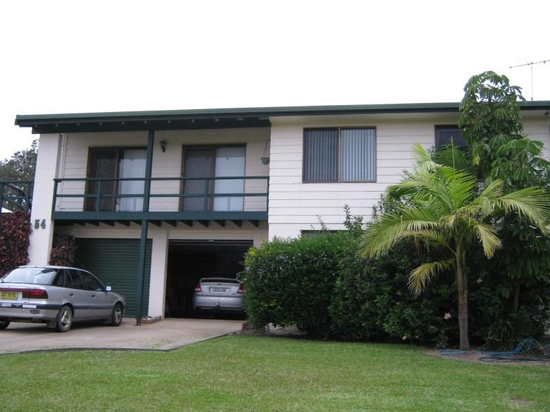 54 Arrawarra Rd, Arrawarra Headland NSW 2456