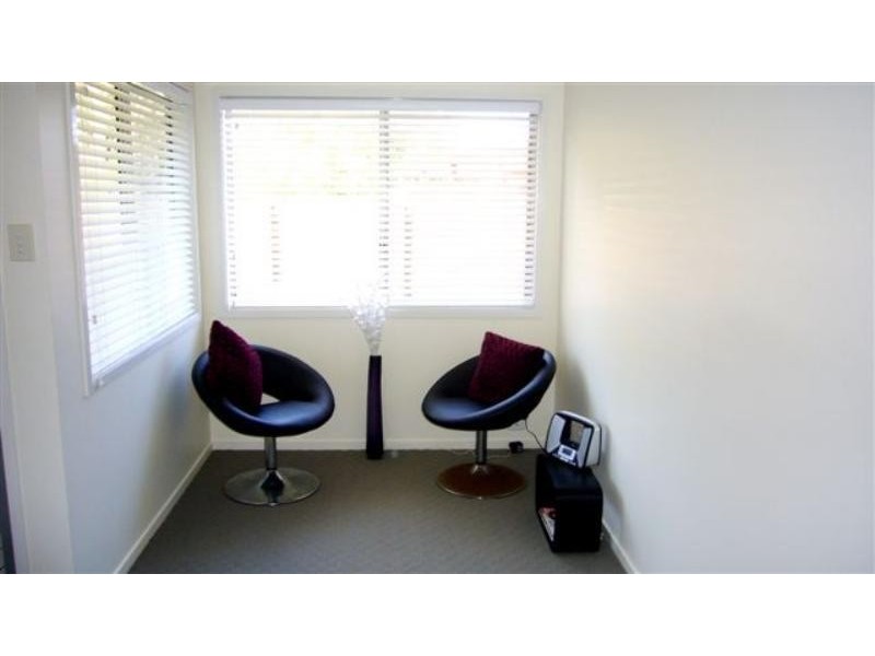 37 Bluff Rd, Emerald Beach NSW 2456