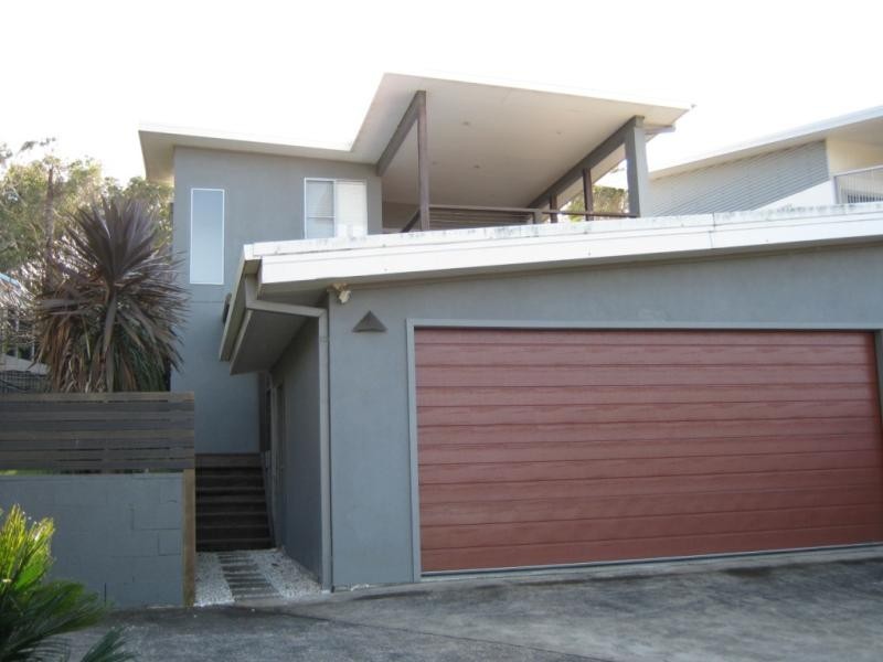 37 Bluff Rd, Emerald Beach NSW 2456