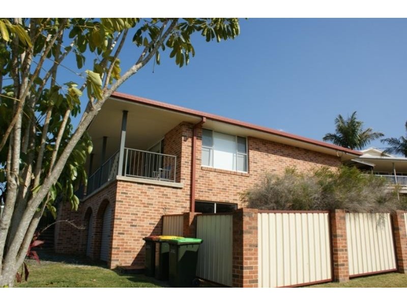 23 Ocean View Rd, Arrawarra Headland NSW 2456