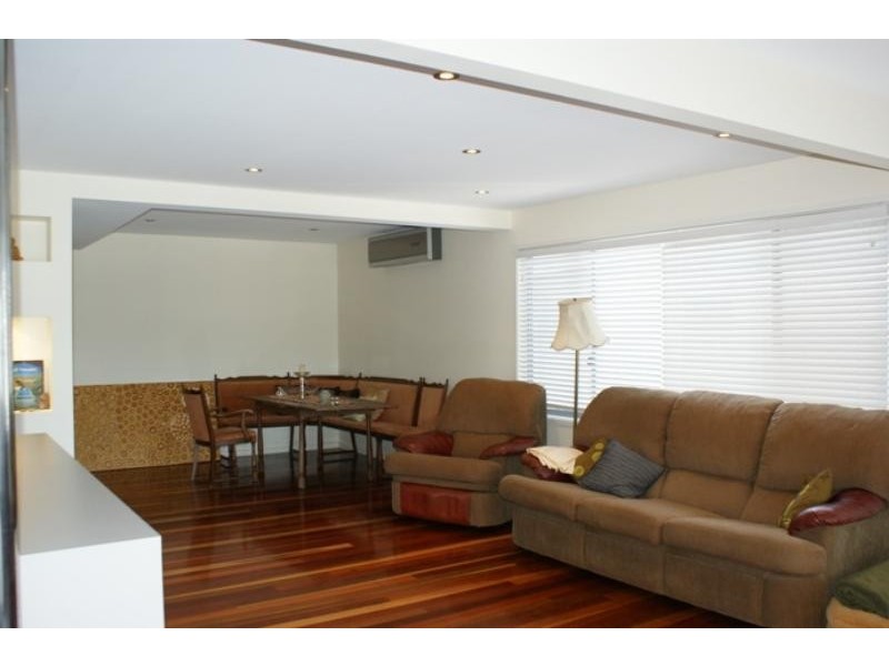 37 Bluff  Rd, Emerald Beach NSW 2456