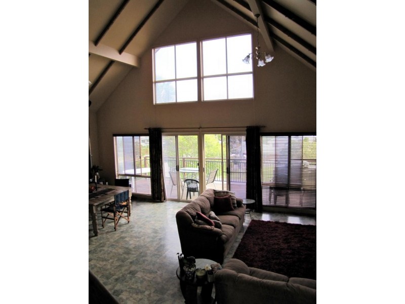 31 Ocean View Rd, Arrawarra Headland NSW 2456