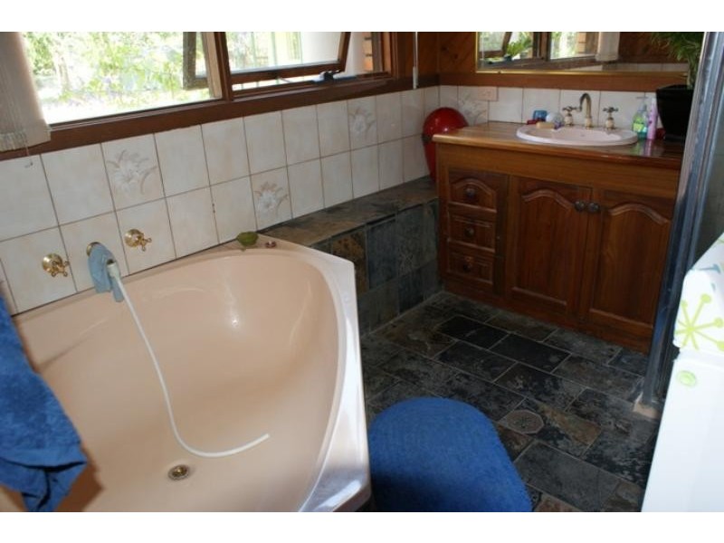 18 Turpentine Ave, Sandy Beach NSW 2456