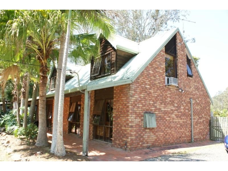 18 Turpentine Ave, Sandy Beach NSW 2456