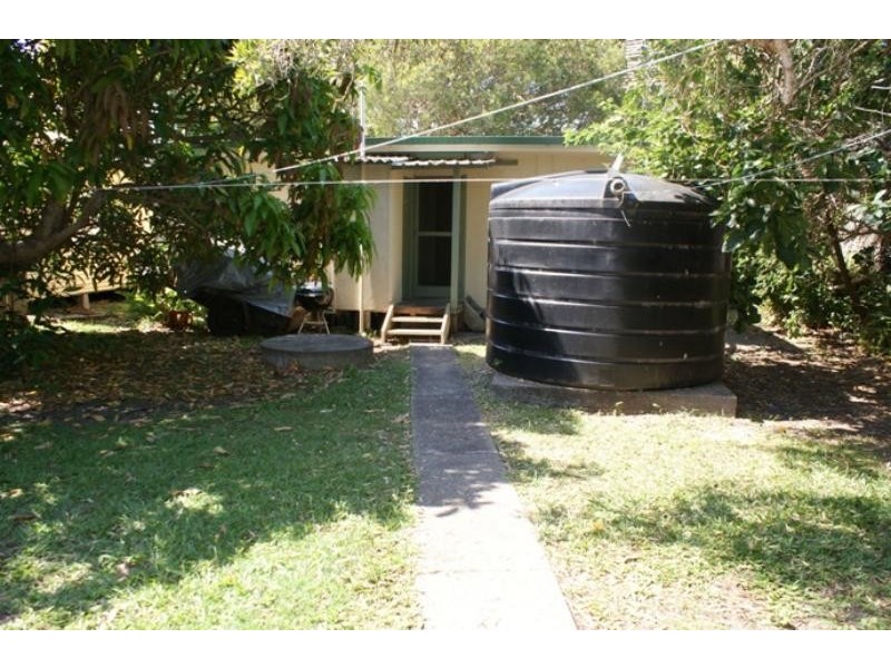 26 Ford  St, Red Rock NSW 2456