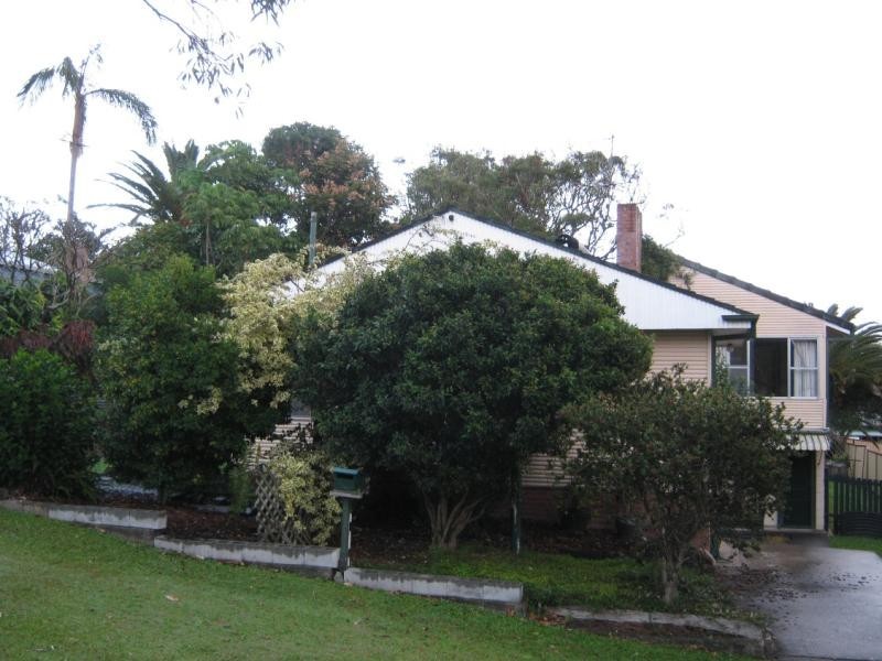 24 Nightingale St, Woolgoolga NSW 2456