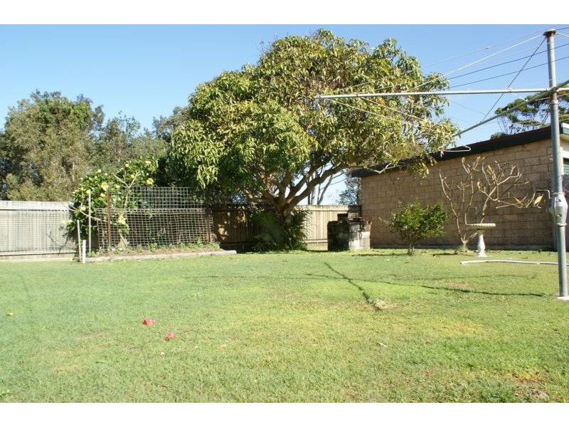 60 Ford St, Red Rock NSW 2456