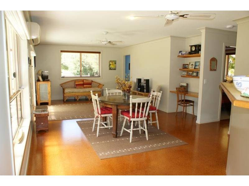 10 Gresham Dr, Woolgoolga NSW 2456