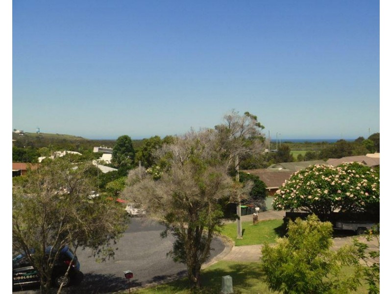 15 Maldon Place, Woolgoolga NSW 2456